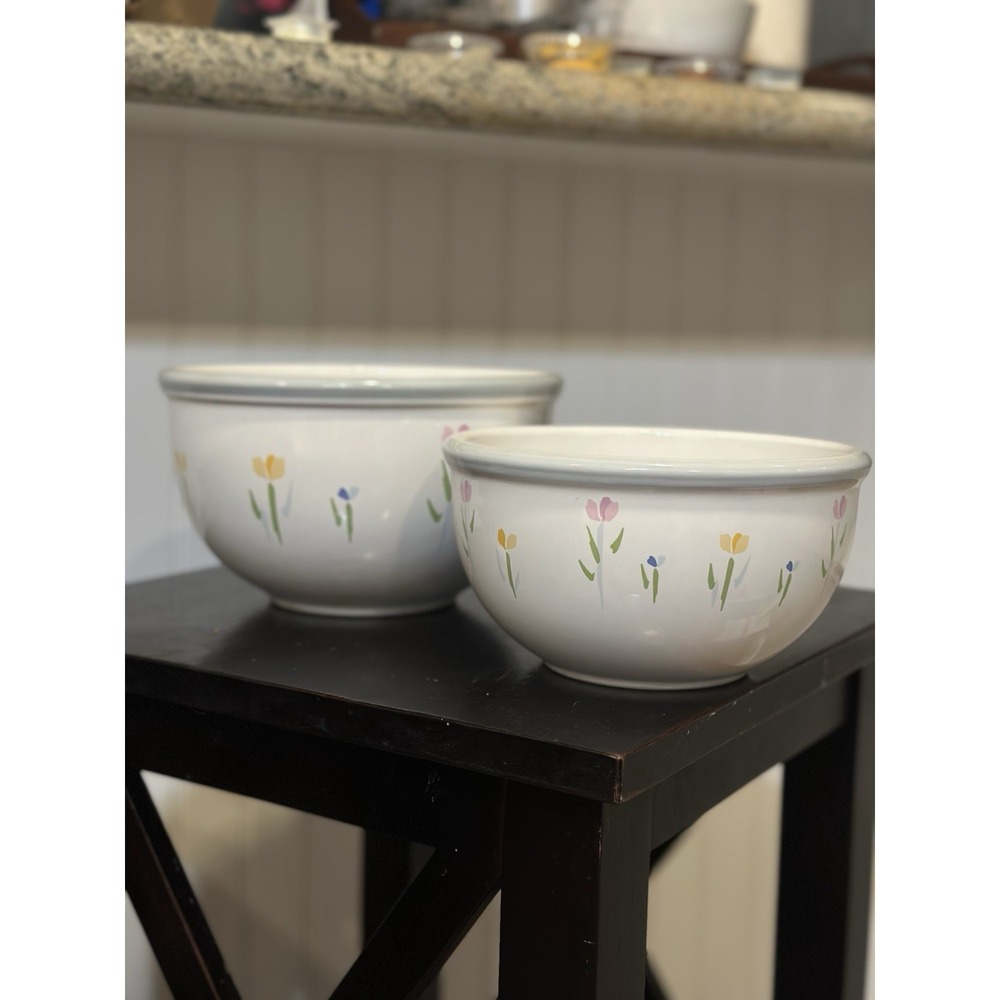 Vintage Studio Nova Fresh Mint HM004 7" 8" Mixing Bowls Set of 2 Thailand